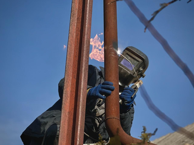 Light, Body, Monuments: How to Think About the Critical Infrastructures in War