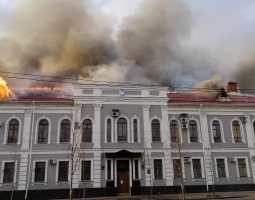 Documenting the War. Past and Present